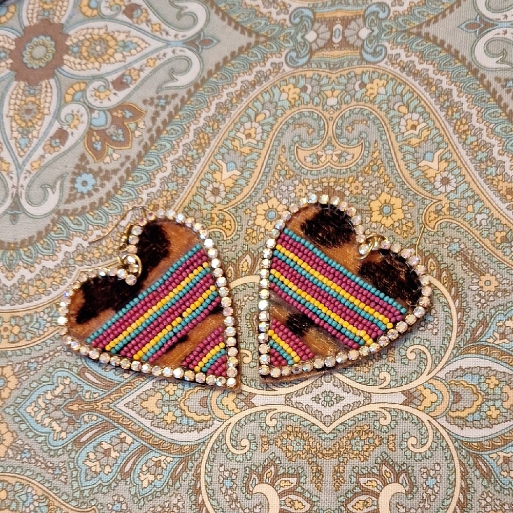 🔥🔥 HOT DEAL  Colorful Beaded Heart Earrings.